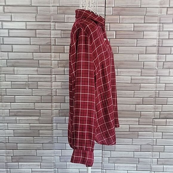 Tommy Hilfiger womens plaid button-down shirt Size M - Picture 5 of 11